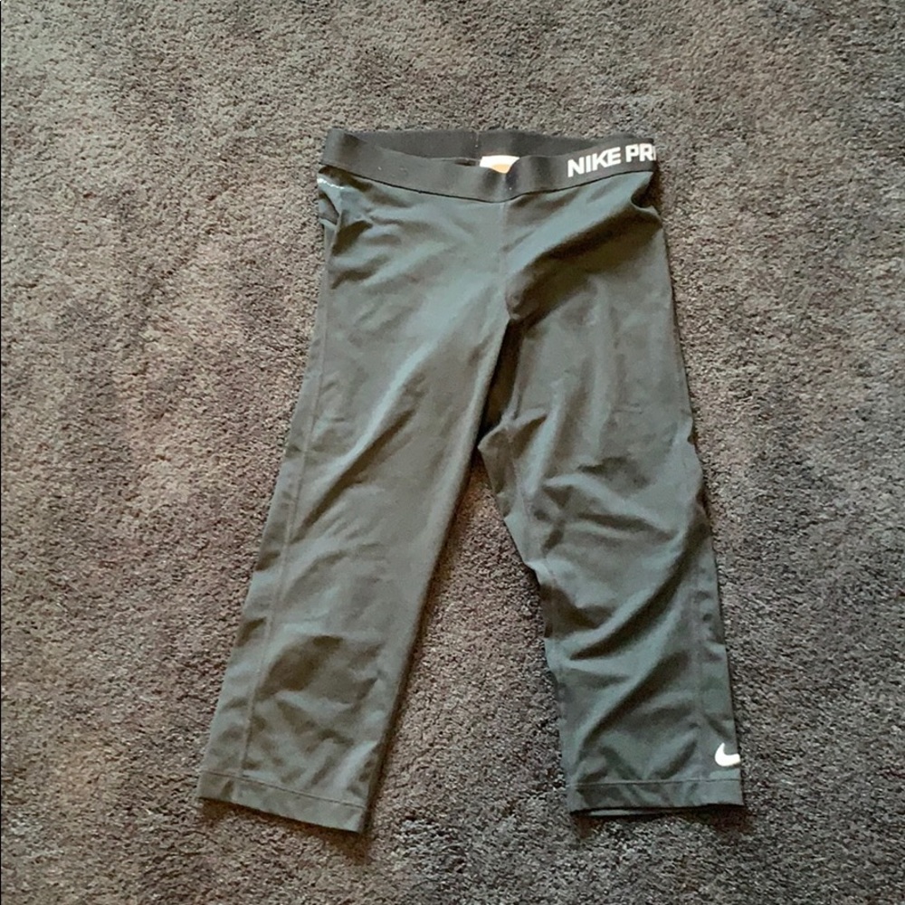 Nike pro Capri leggings